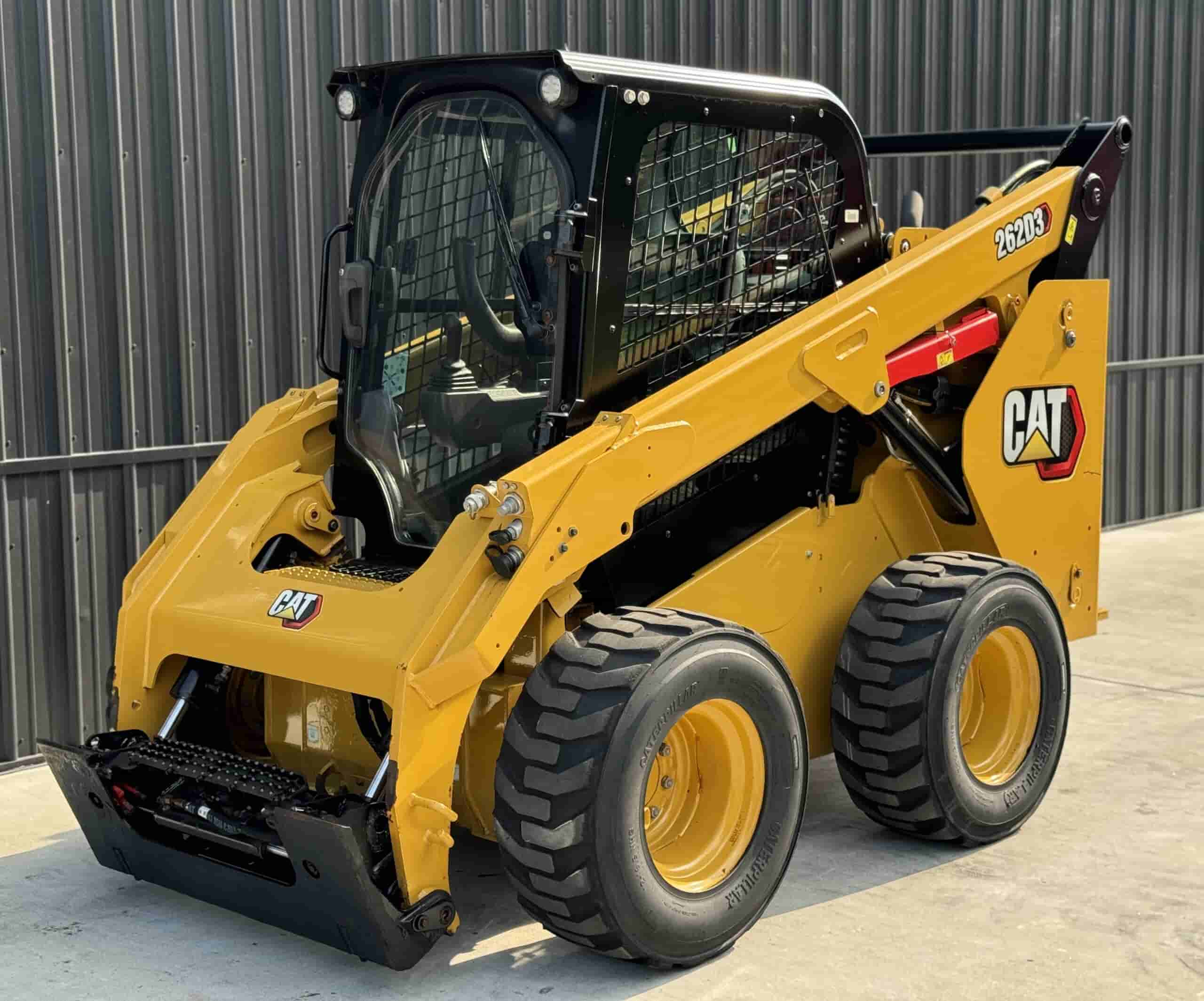 2021 CAT 262D3
